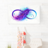 Banderoles Infinity with purple feather (En situation)