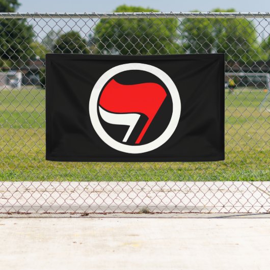 Banderoles Inverse du drapeau anti-fascisme (En situation)