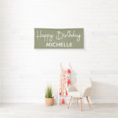 Banderoles Joyeux Anniversaire Vert Sauge Blanc Script Fantai (En situation)
