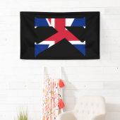 Banderoles K Monogramme superposé sur le drapeau Union Jack ( (En situation)