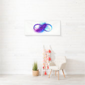 Banderoles L'infini avec plume violette (En situation)