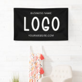 Banderoles Logo rectangulaire grand format noir et blanc chic (En situation)