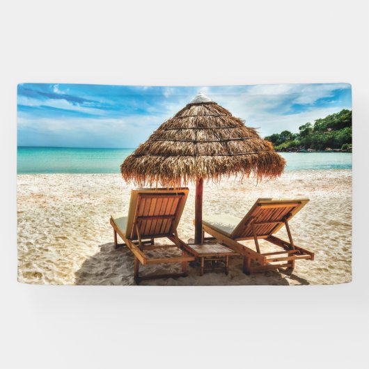 Banderoles Lounge on beach throw pillow (Horizontal)