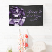 Banderoles Mascarade violette Mardi Gras (En situation)