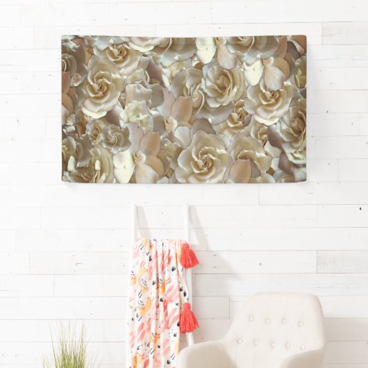 Banderoles Motif Rose d'Ivoire – Art Floral Élégant (En situation)