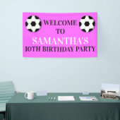 Banderoles Mur d'anniversaire rose pour les filles de footbal (Salon professionnel)