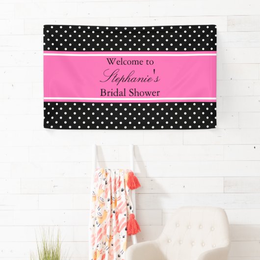 Banderoles Noir blanc, Fête des mariées à points rose chaud (En situation)