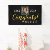 Banderoles Noir Et Or Félicitations Vous L'Avez Fait Grad 202 (En situation)