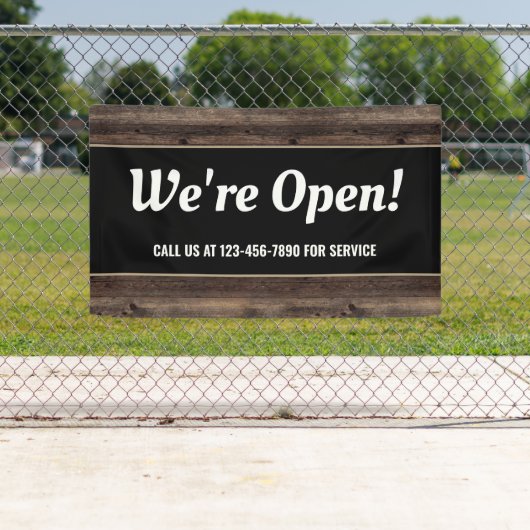 Banderoles Nous sommes Open Business Wood Rustic (En situation)