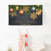 Banderoles Ornements de Noël brillants et branches de pins (En situation)