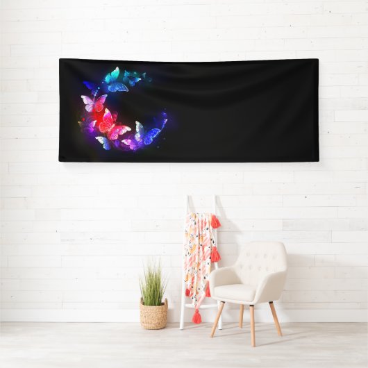 Banderoles Papillons de nuit Neon brillants sur arrière - pla (Insitu)