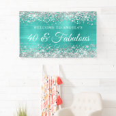 Banderoles Parties scintillant Argent Turquoise Foil 40 & Fab (En situation)