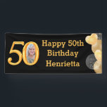 Banderoles Photo 50th Birthday Party Banner Black Gold<br><div class="desc">Célébrez avec style notre bannière "50e anniversaire - Joyeux anniversaire". Parfait pour ajouter une touche festive à votre célébration de jalon, cette bannière exsude la joie et de l'excitation, marquant un moment significatif dans le voyage de votre vie. Avec son design dynamique et ses lettres audacieuses, il sert de pièce...</div>