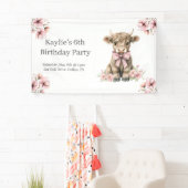 Banderoles Pink Highland Cow fête d'anniversaire (En situation)