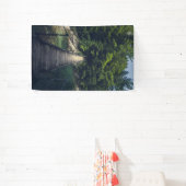 Banderoles Pont suspendu simple au-dessus de la rivière Idrij (Insitu)