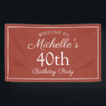 Banderoles Red Orange White 40th Birthday Party<br><div class="desc">Banderole rouge orange et blanc de 40ème anniversaire pour une fête de femme. Le texte est une police de script de calligraphie élégante. Contactez-nous pour obtenir de l'aide sur la personnalisation ou pour demander des produits correspondants.</div>