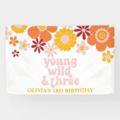 Banderoles Retro Floral Young Wild Trois Anniversaire Bannièr (Horizontal)