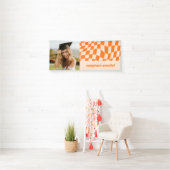 Banderoles Retro Orange Checkerboard Graduation Photo Congrat (En situation)