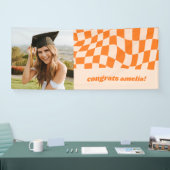Banderoles Retro Orange Checkerboard Graduation Photo Congrat (Salon professionnel)