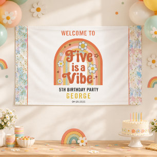 Banderoles Retro Rainbow FIVE est une Vibe Groovy 5ème Annive