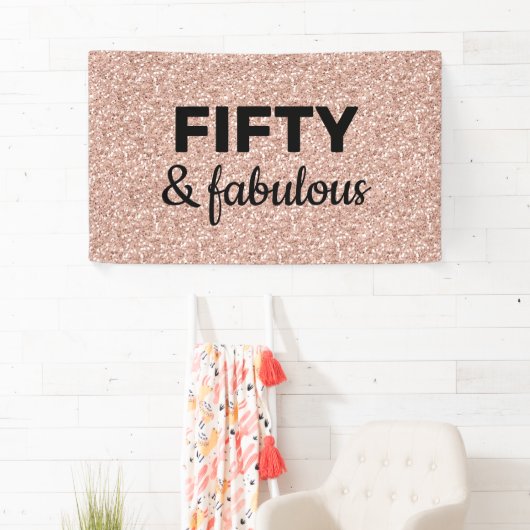 Banderoles Rose Rose Gold 50 et fabuleux anniversaire (En situation)