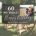 Banderoles Rustic Funny 60 Alors Quelle 60e fête d'anniversai<br><div class="desc">Rustic Inspirational Funny 60 So What 60th Birthday Party Photo Banner. Grand signe pour la fête du 60ème anniversaire avec une photo personnalisée, inspirationnelle et drôle de citation 60 alors quoi et texte dans un script tendance avec un nom. L'arrière - plan est en bois foncé et le texte est...</div>