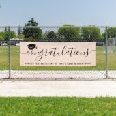 Banderoles Script de félicitations moderne casquette topper r (En situation)