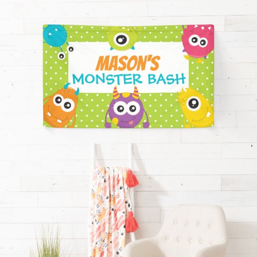 Banderoles Symbole d'anniversaire du Monster Bash (En situation)