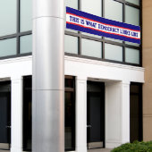 Banderoles This is What Democracy Looks Like Protest (Bâtiment extérieur)