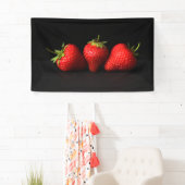 Banderoles Trois Fraises Sur Le Bnrcna Noir (En situation)