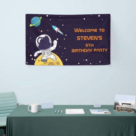 Banderoles Un astronaute spatial découvre l'Anniversaire spat (Salon professionnel)