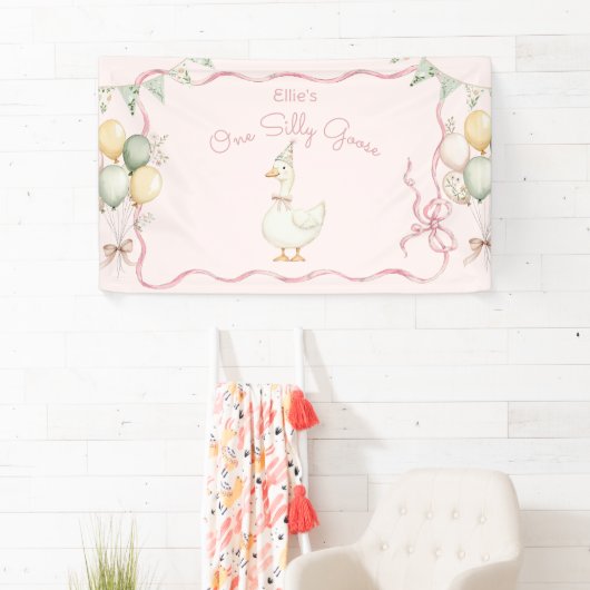 Banderoles Une fille d'oie sotte 1er anniversaire (En situation)