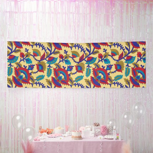 Banderoles Une pièce d'art textile vibrante avec du rouge aud (Fête)