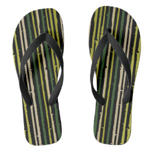 Bandes de bambou vert sur tongs noirs