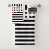 Bandes Élégantes Net Noir, Blanc, Rouge (En situation)