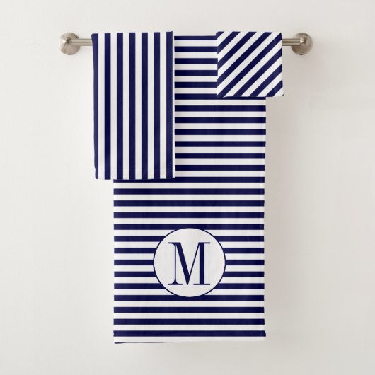 Bandes et monogrammes bleu et blanc de la marine (En situation)