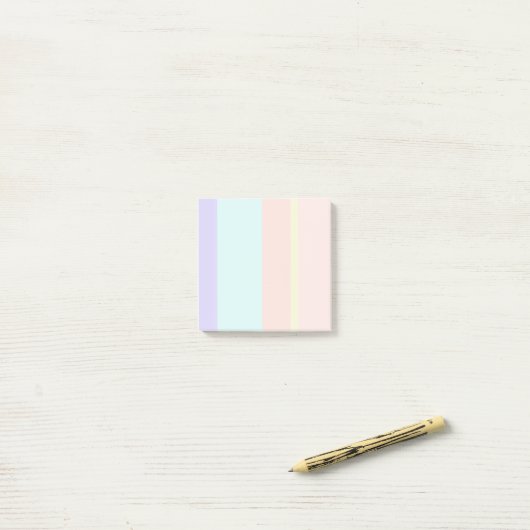 Bandes pastel Post-It Notes (Sur un bureau)