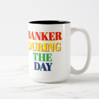 Bankier tijdens de dag koffie mok