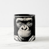 Banksy DJ Monkey Gorilla Chimp Art Print Tweekleurige Koffiemok (Center)