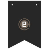 Bannière À Fanions logo noir et brun avec la lettre 9 (Deuxième drapeau)