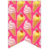 Bannière À Fanions Motif rose Kawaii avec crème glacée aux fraises (Premier drapeau)