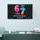 Bannière d'anniversaire 6 7 Meme Six Sept (Salon professionnel)