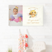 Bannière d'anniversaire du papillon pourpre (En situation)