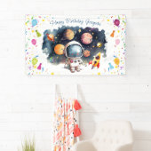 Bannière d'anniversaire joyeux astronaute espace e (En situation)