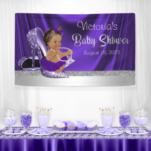 Bannière de bébé à talons hauts argent violet