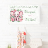 Bannière de fête pour bébé fille éléphant rose (En situation)