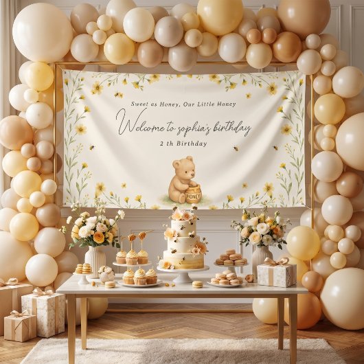 Bannière de naissance de bébé fleurie Honey Bear