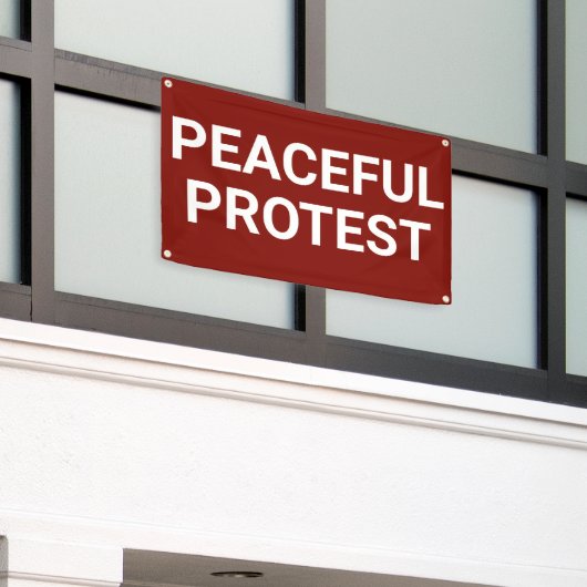 Bannière de protestation pacifique (Bâtiment extérieur)