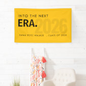 Bannière de typographie jaune de l'ère des diplômé (En situation)