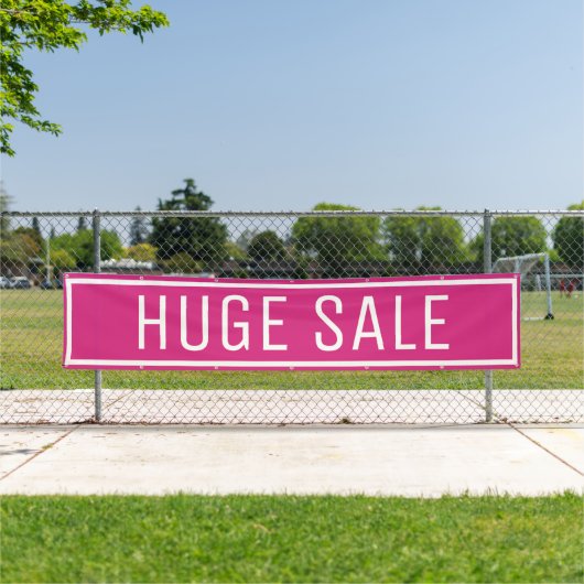 Bannière de vente énorme rose (En situation)